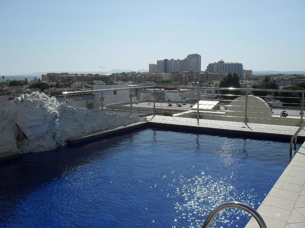 Apartaments Bt Vent De Garbi Емпуріабрава Екстер'єр фото