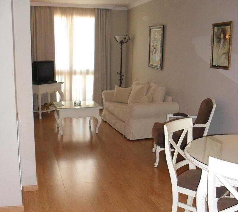 Apartaments Bt Vent De Garbi Емпуріабрава Екстер'єр фото